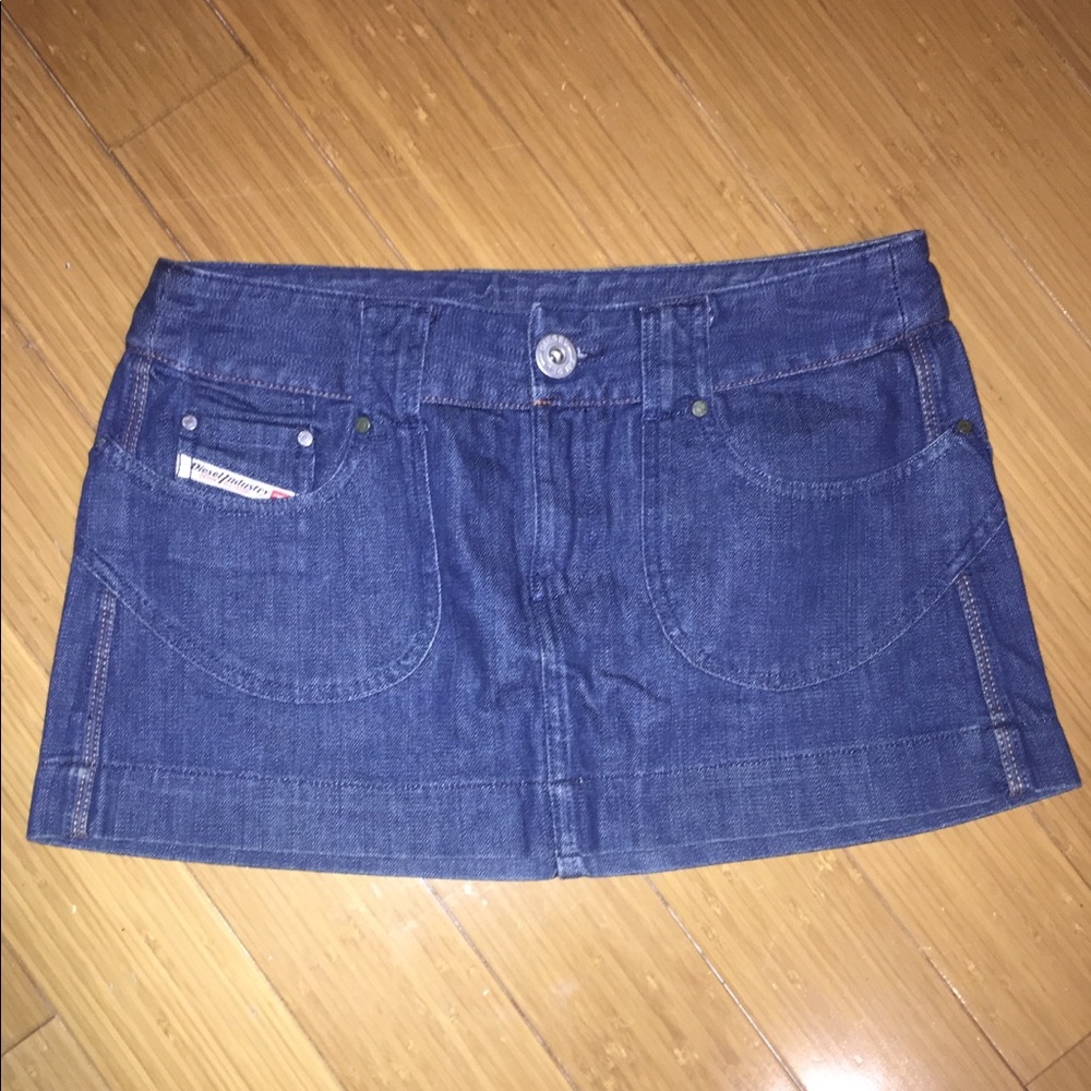 Denim mini skirt
